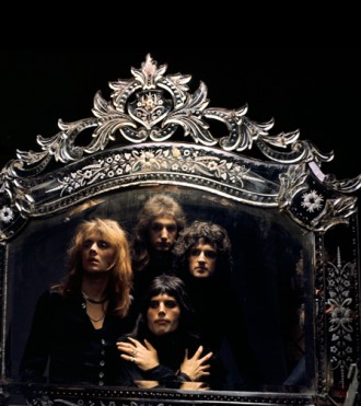 Queen in mirror 1974